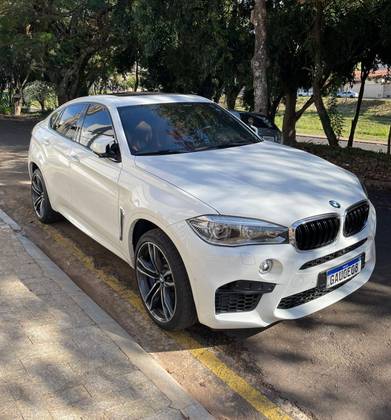 BMW X6 4.4 M SPORT 4X4 COUPÉ V8 32V BI-TURBO GASOLINA 4P AUTOMÁTICO BMW X6 4.4 M SPORT 4X4 COUPÉ V8 32V BI-TURBO GASOLINA 4P AUTOMÁTICO